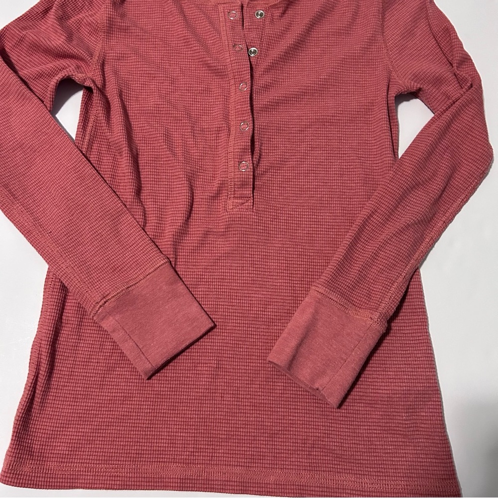 J. Crew Women’s Lightweight Waffle Henley Top Button Up Base Layer Coral Pink XS - Picture 7 of 16